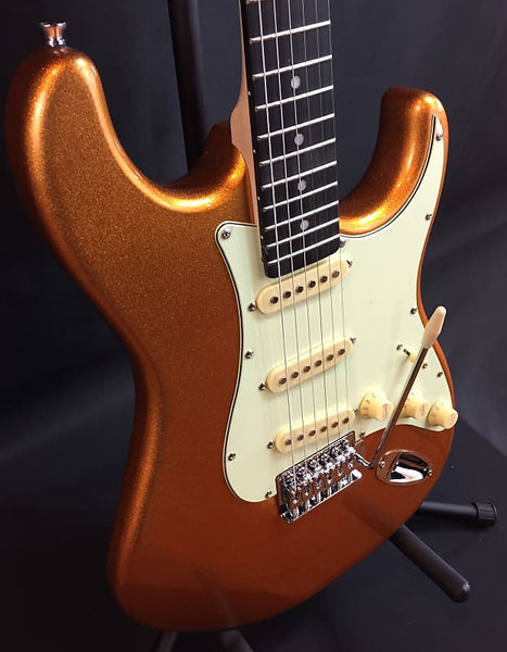 Tagima TG-500MGY Strat-Style Electric Guitar Metallic Gold Yellow Finish