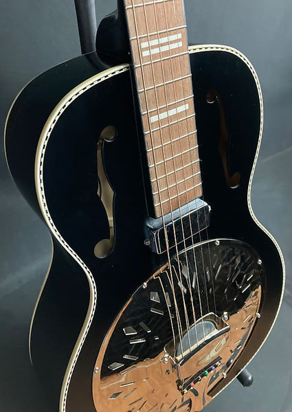 Recording King Dirty 30's Minnie Bucker Acoustic-Electric Resonator Guitar Matte Black